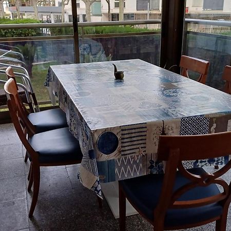 Apartamento En 1ª Linea De Mar En ซาลอว์ ภายนอก รูปภาพ