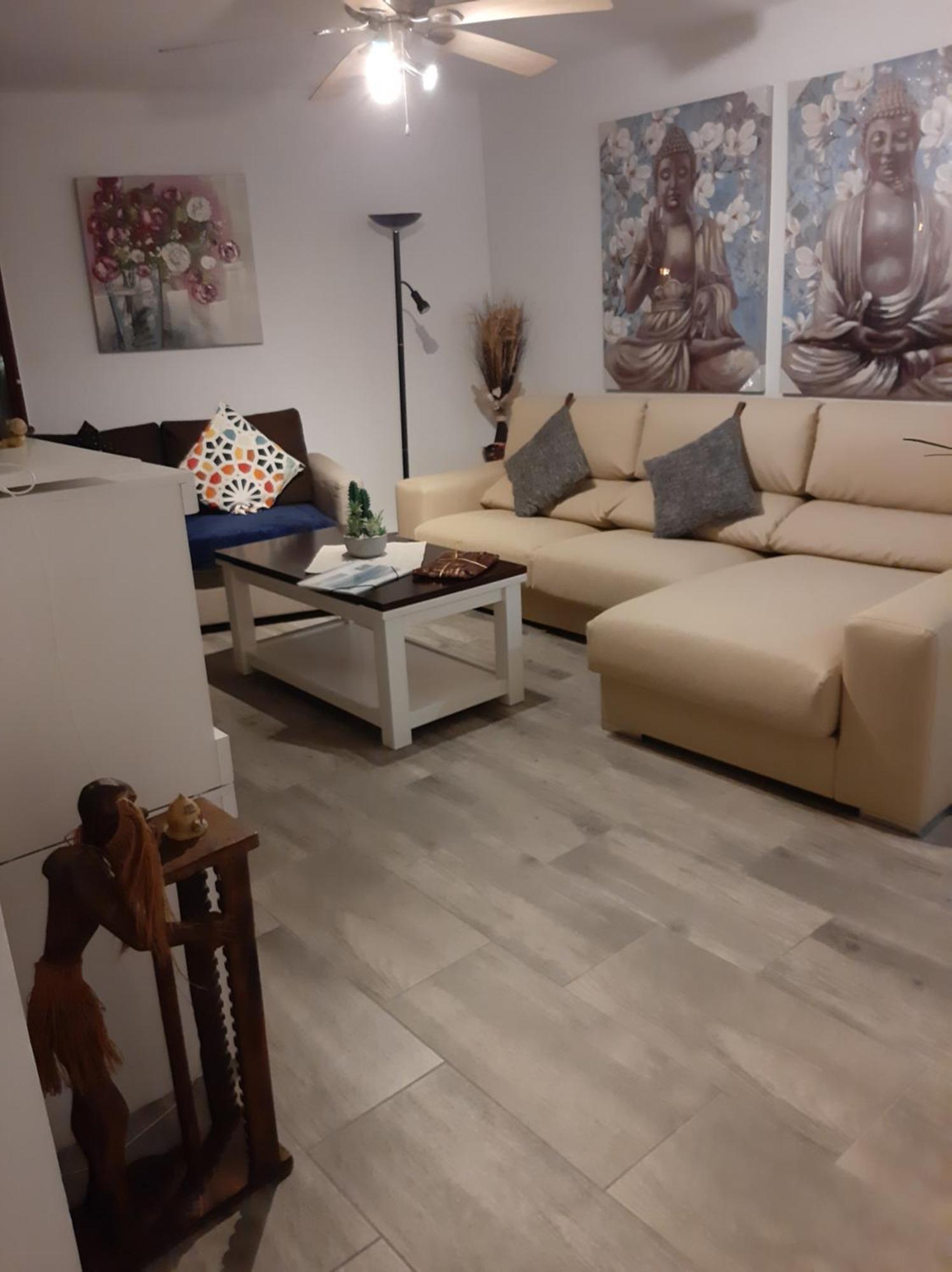 Apartamento En 1ª Linea De Mar En ซาลอว์ ภายนอก รูปภาพ