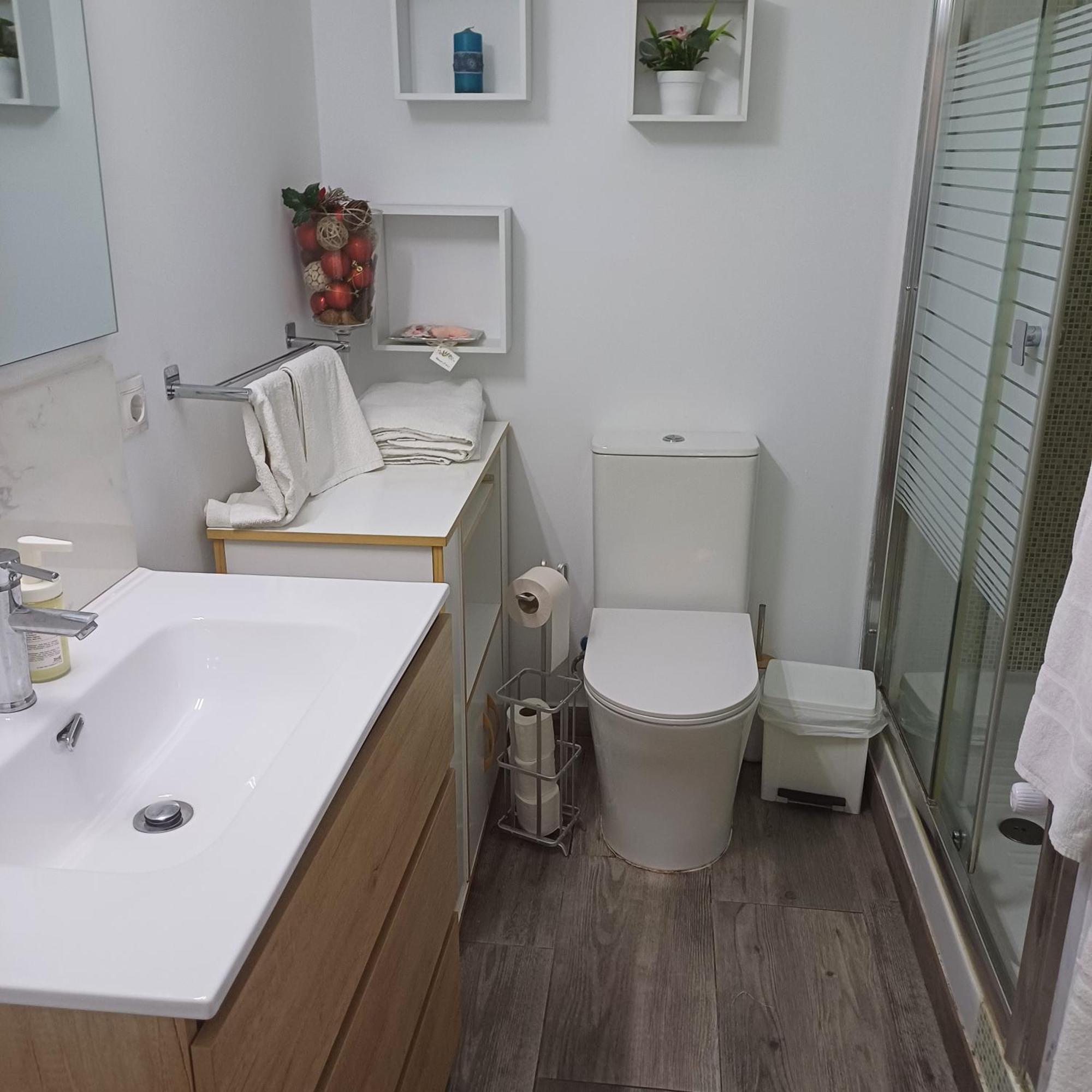 Apartamento En 1ª Linea De Mar En ซาลอว์ ภายนอก รูปภาพ